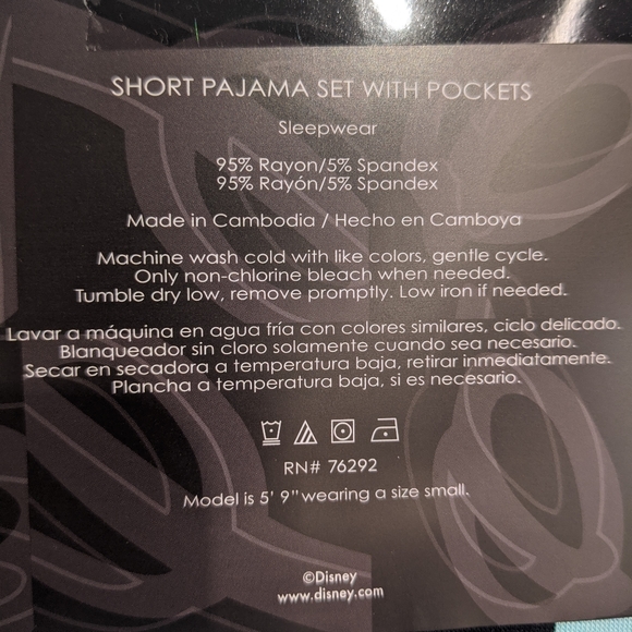 NWT Disney Short Pajama Set with Pockets - Picture 4 of 4